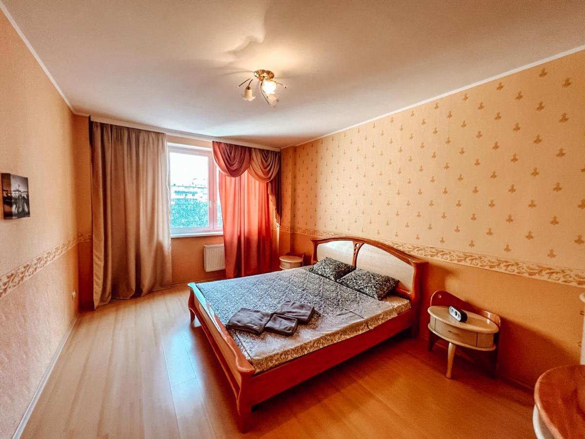 Cozy Apartments On The Left Bank Kyiv Exterior foto