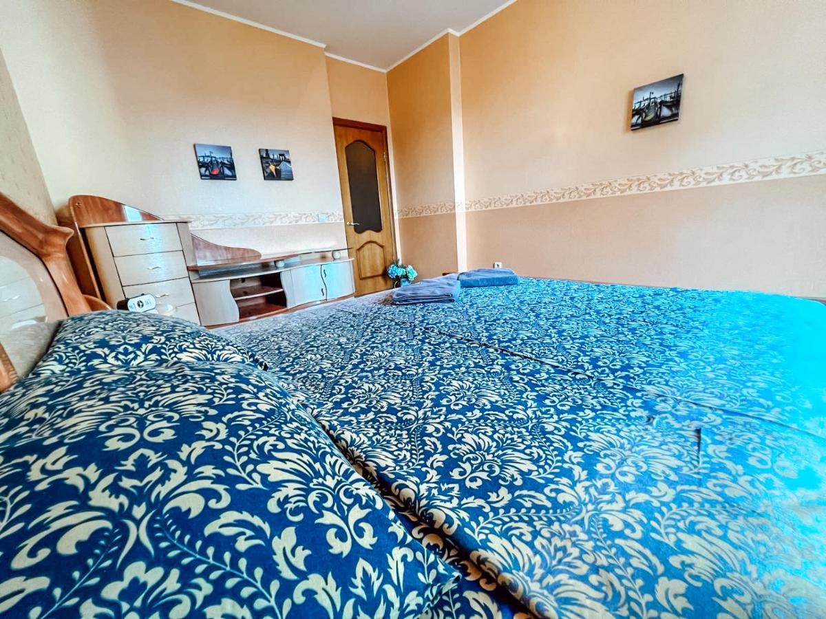 Cozy Apartments On The Left Bank Kyiv Exterior foto